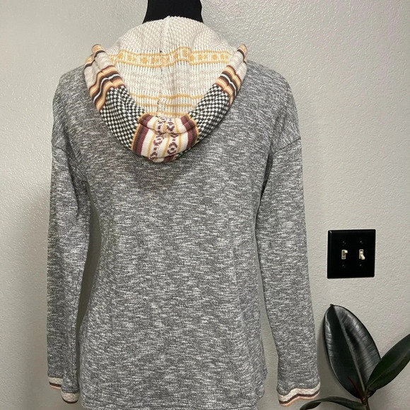 Roxy Women's Aztec Print & Grey Knit Zip Up Hooded Sweater Small - Picture 3 of 5